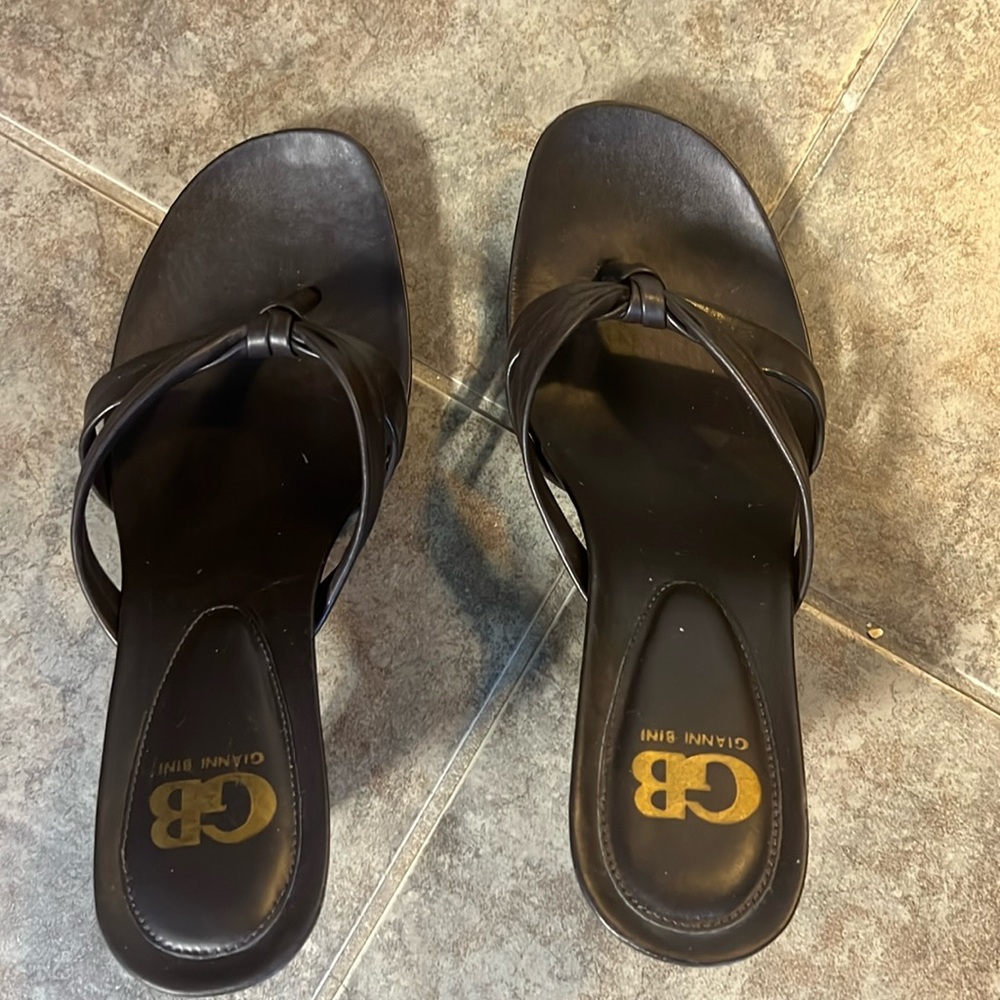 Worn a few times but good condition Gianni Bini sandals. Cute and comfortable.